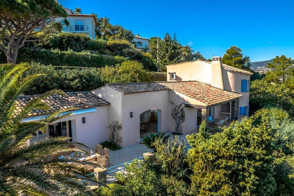 Superbe Villa, Incroyable Vue Mer, Piscine Chauffee, Climatisee Sainte-Maxime Buitenkant foto