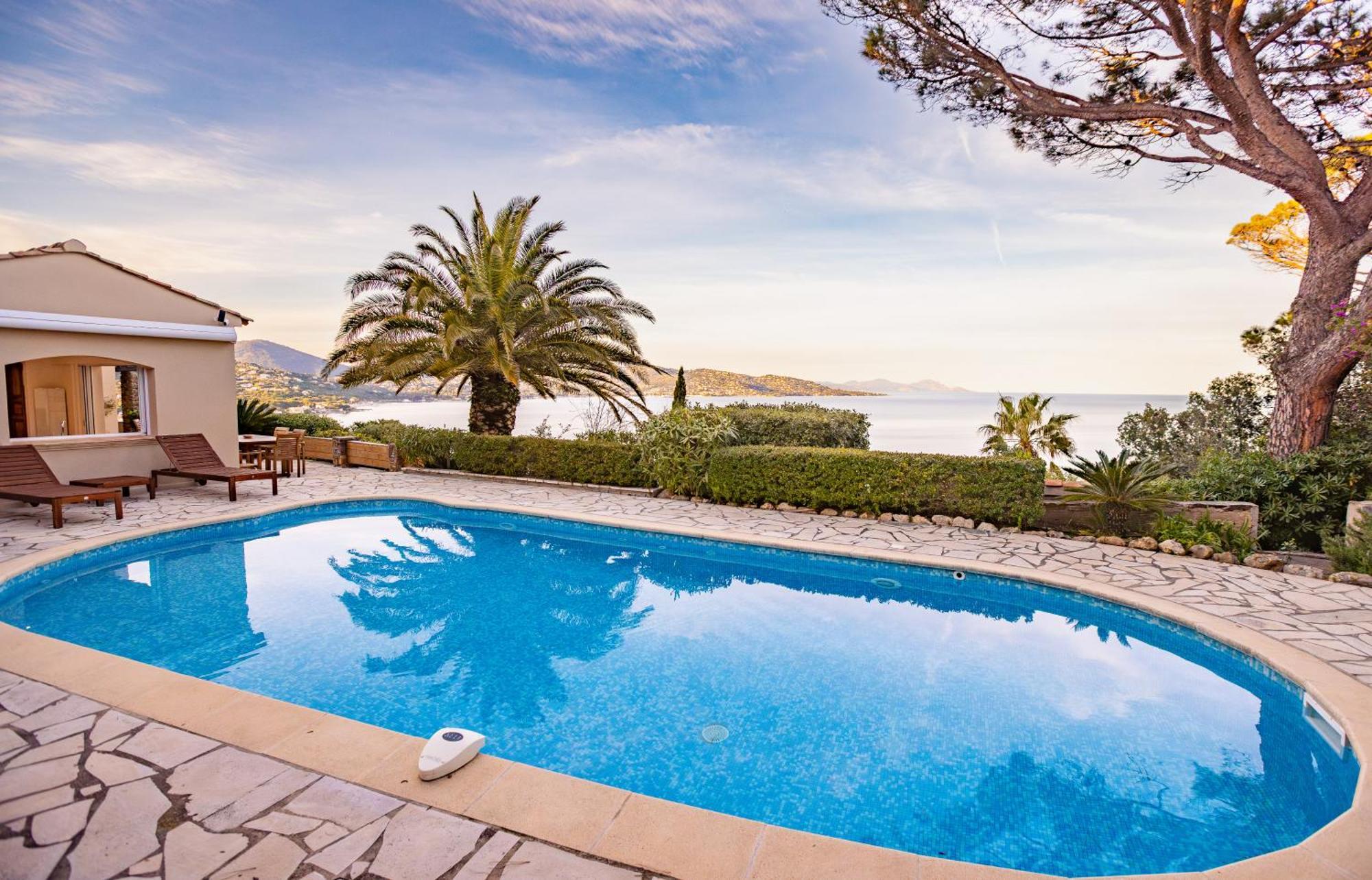 Superbe Villa, Incroyable Vue Mer, Piscine Chauffee, Climatisee Sainte-Maxime Buitenkant foto