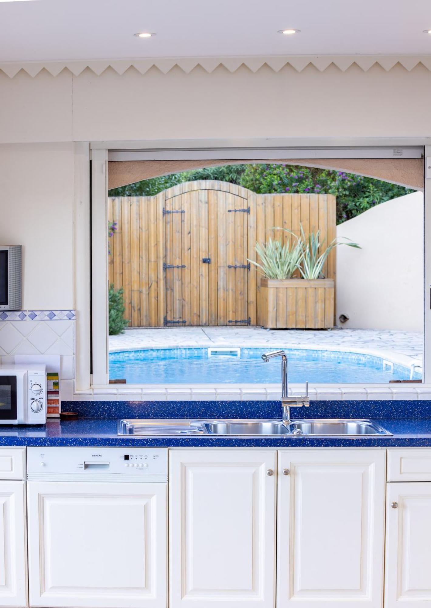 Superbe Villa, Incroyable Vue Mer, Piscine Chauffee, Climatisee Sainte-Maxime Buitenkant foto